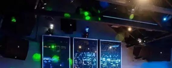 代表酒吧:大连五声酒吧