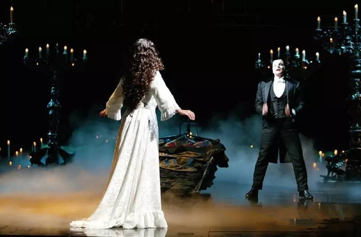 歌剧魅影(Phantom of the Opera)的舞台灯光设计